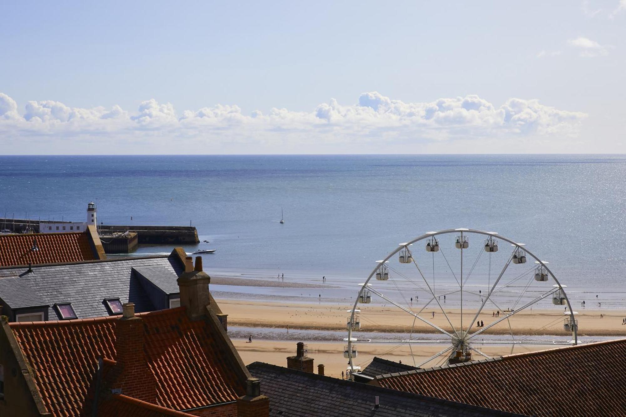 25 Newborough By Stay In Скарбъро Екстериор снимка